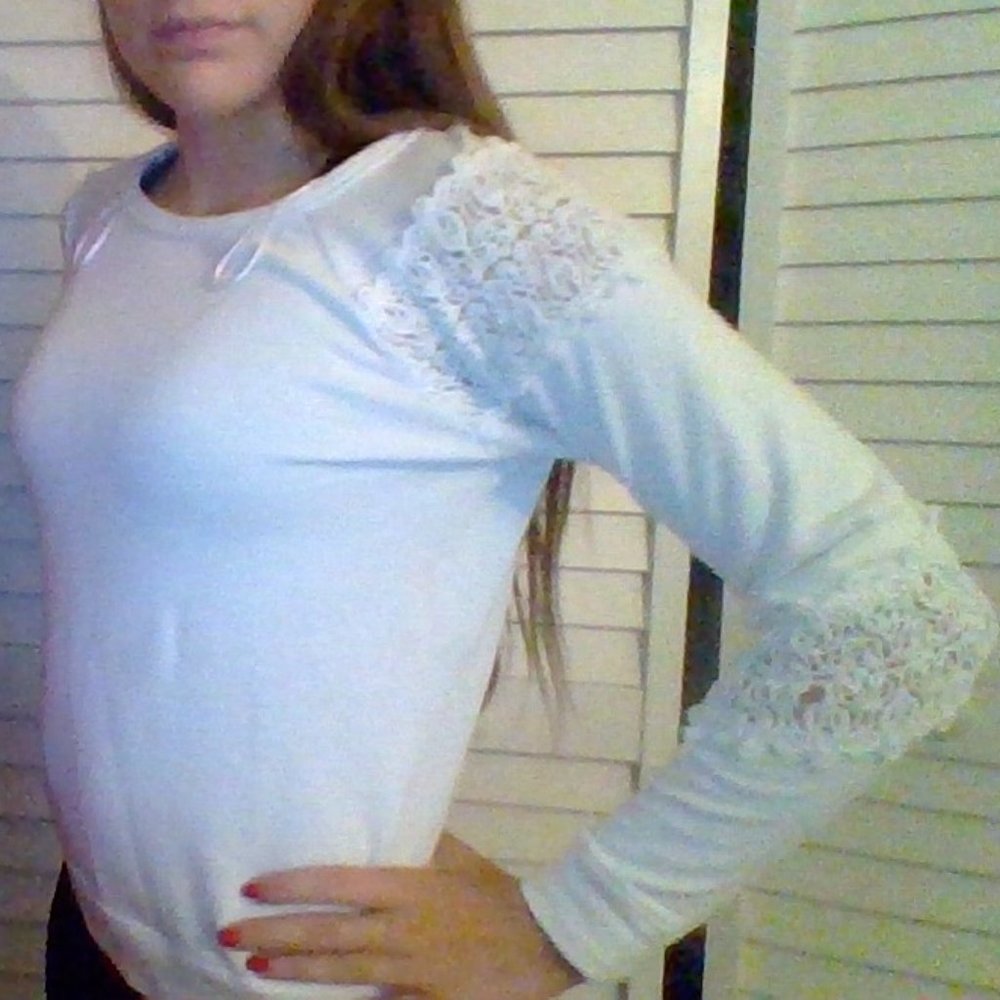white knox rose long sleeve top with crochet